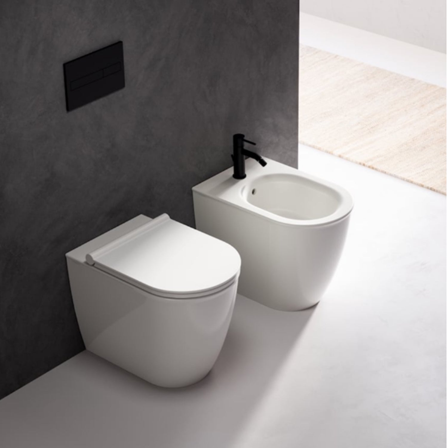 COPPIA DI SANITARI FILOMURO RIMLESS CON PROFONDITA' CM.55 SERIE MAYKA BIANCO LUCIDO DI CERAMICA DOLOMITE  COMPLETO DI COPRIWATER TERMOINDURENTE SOFTCLOSE